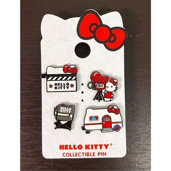 Hello Kitty Movie Pins Set - Picture 1 of 2